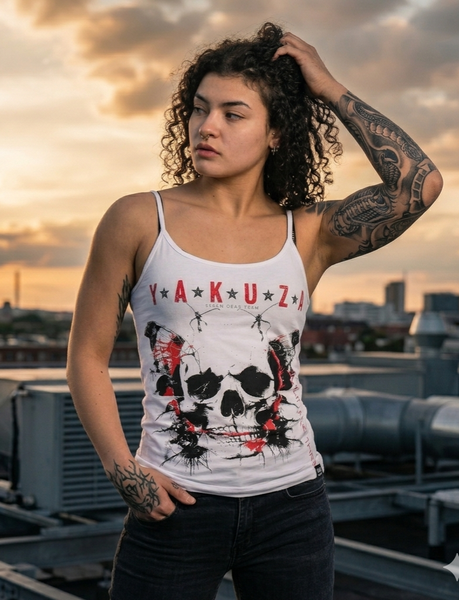 YAKUZA NAISTEN TOPPI FLY